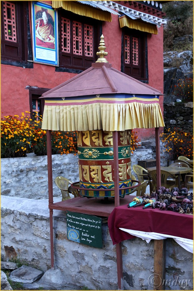 13.5Dll*c1740PrayerWheel(7.5x5,cpywrt)