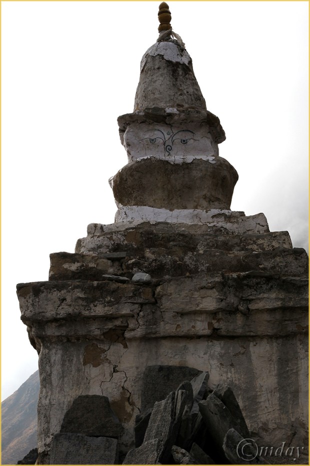 17.5Dll*c0951StupaFog(7.5x5,cpywrt)