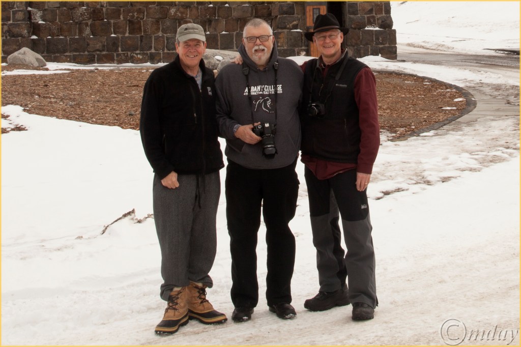 20-5diih4119guysgateynp217b7-5x5300cpyrt